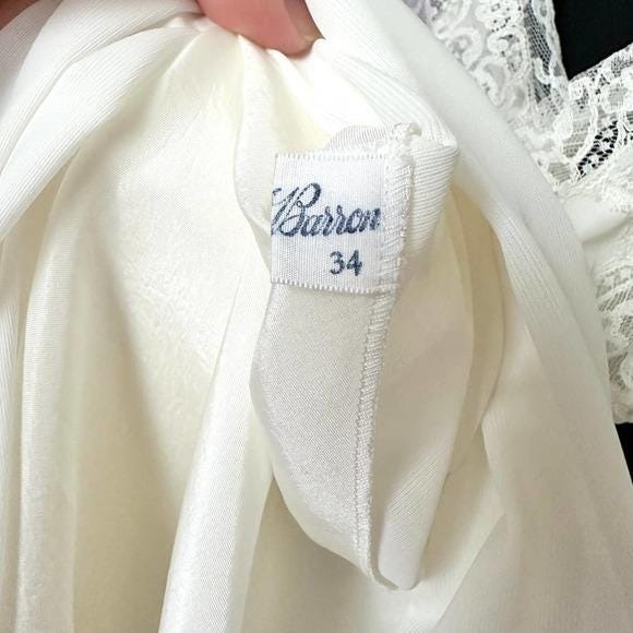 1950s Ivory Slip Dress Small | Lace Trim Nylon & Bias‎ Cut Rayon Bridal Boudoir - Picture 8 of 9